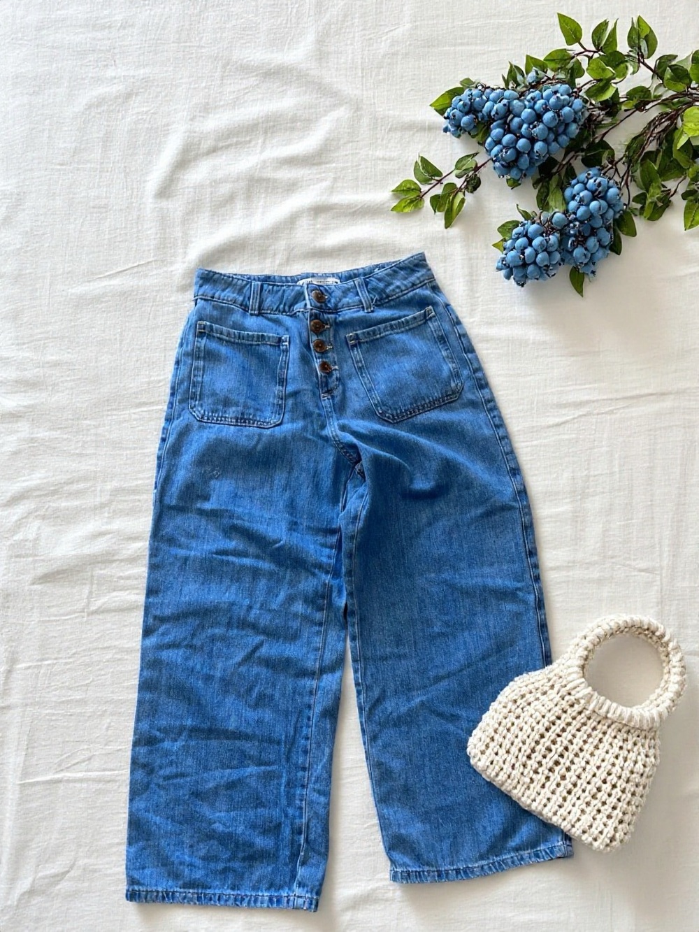 Zara Wide Leg High-Waisted Blue Jeans
